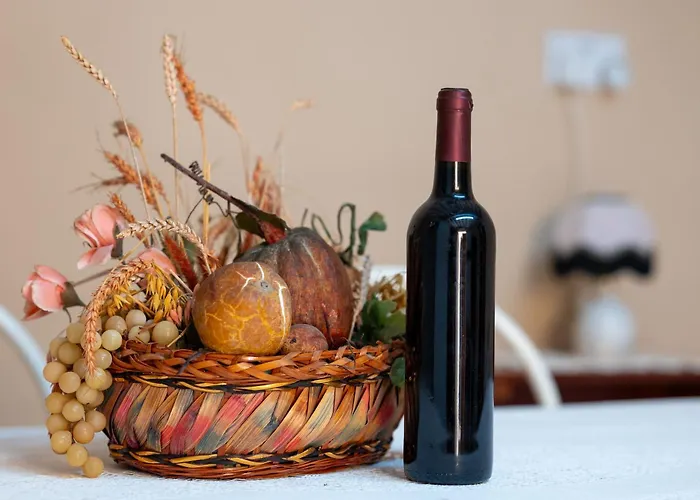 Traditional Stone House In Vouni, Quiet With Courtyard & Bbq 別荘