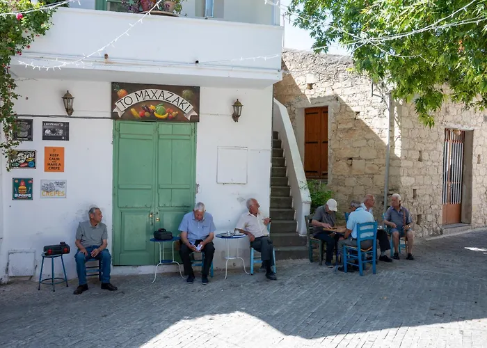 別荘 Traditional Stone House In Vouni, Quiet With Courtyard & Bbq *